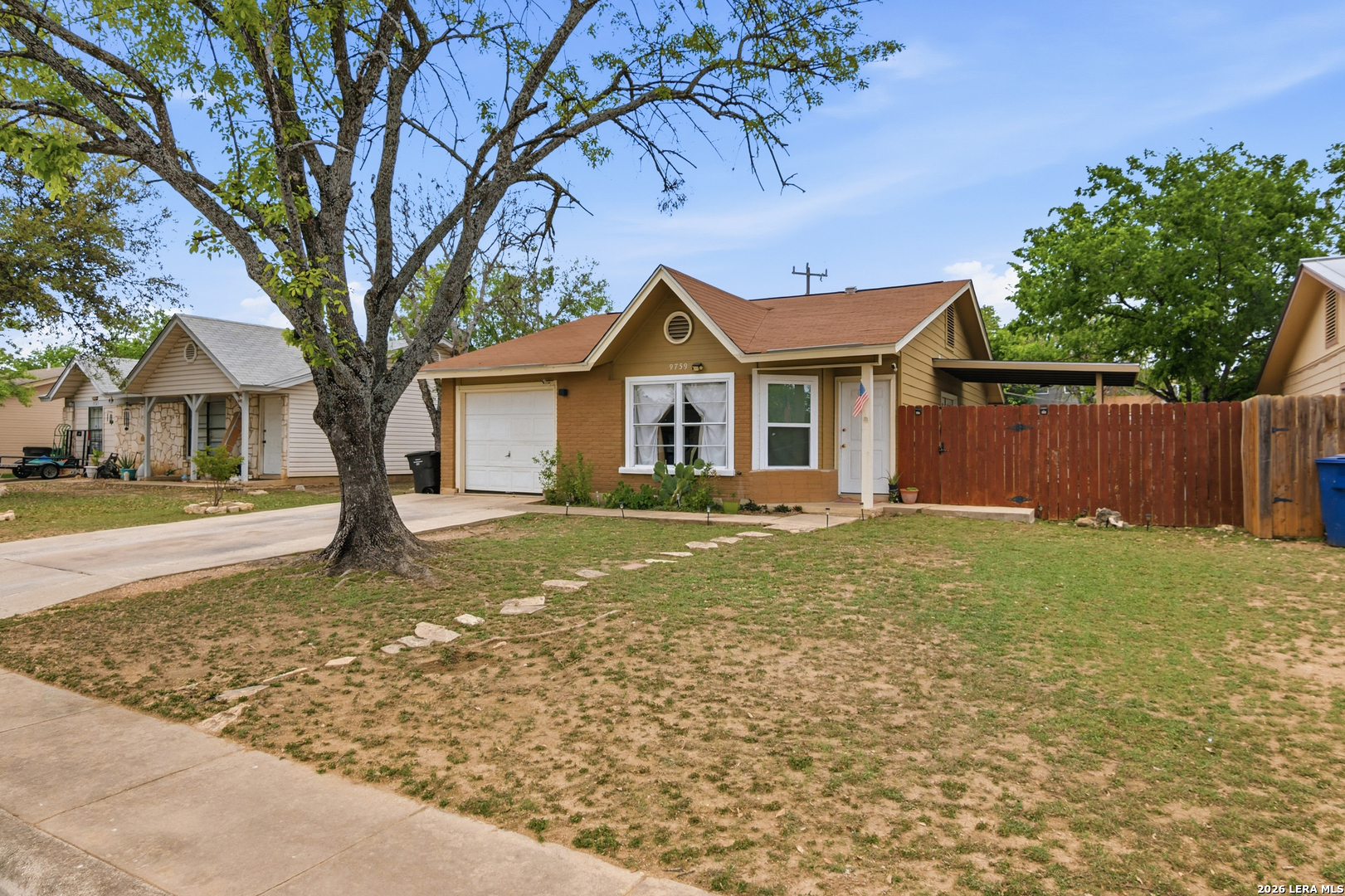 9759 Hidden Swan San Antonio TX 78250