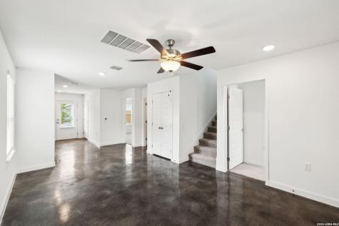 2916 Martin Luther King San Antonio TX 78220
