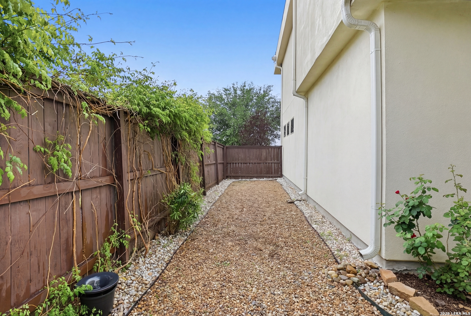 402 Everest San Antonio TX 78209