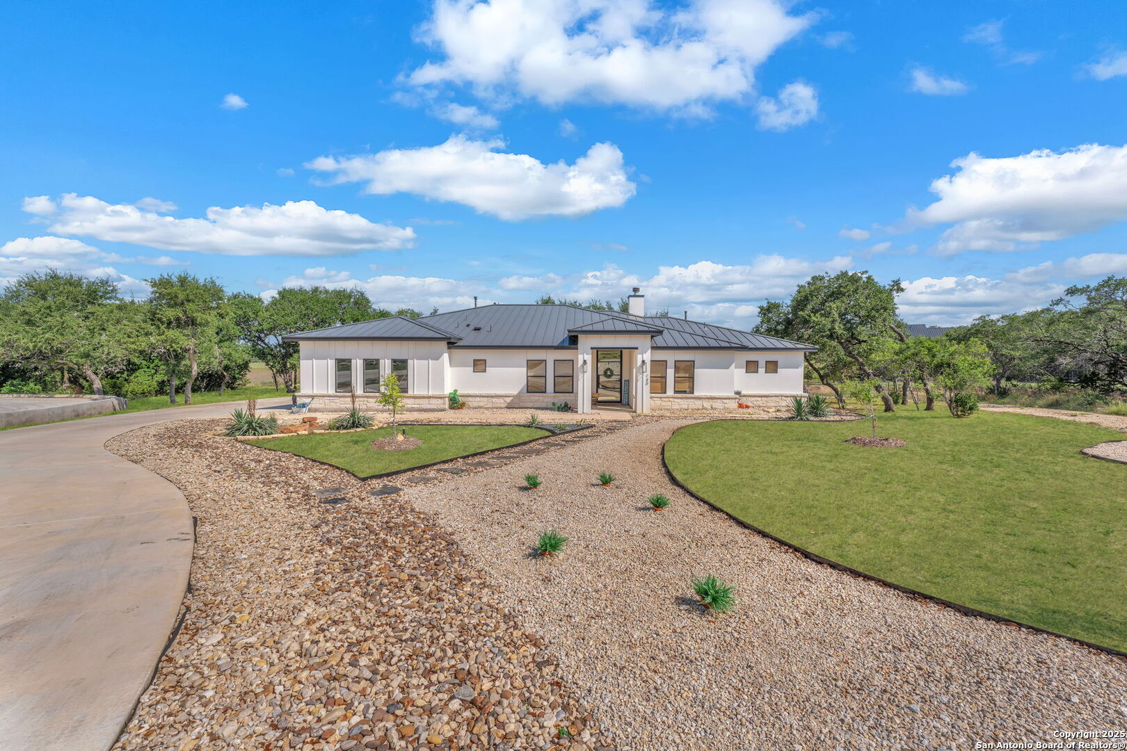 740 Sharp Springs Bulverde TX 78163