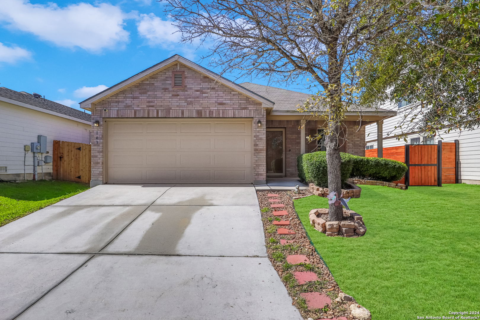 143 Ville Serene San Antonio TX 78253