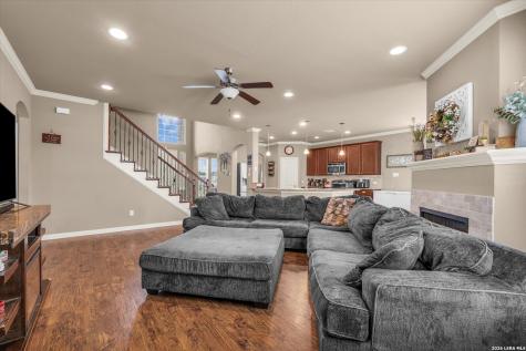 10828 Aurora Drive Waco TX 76708
