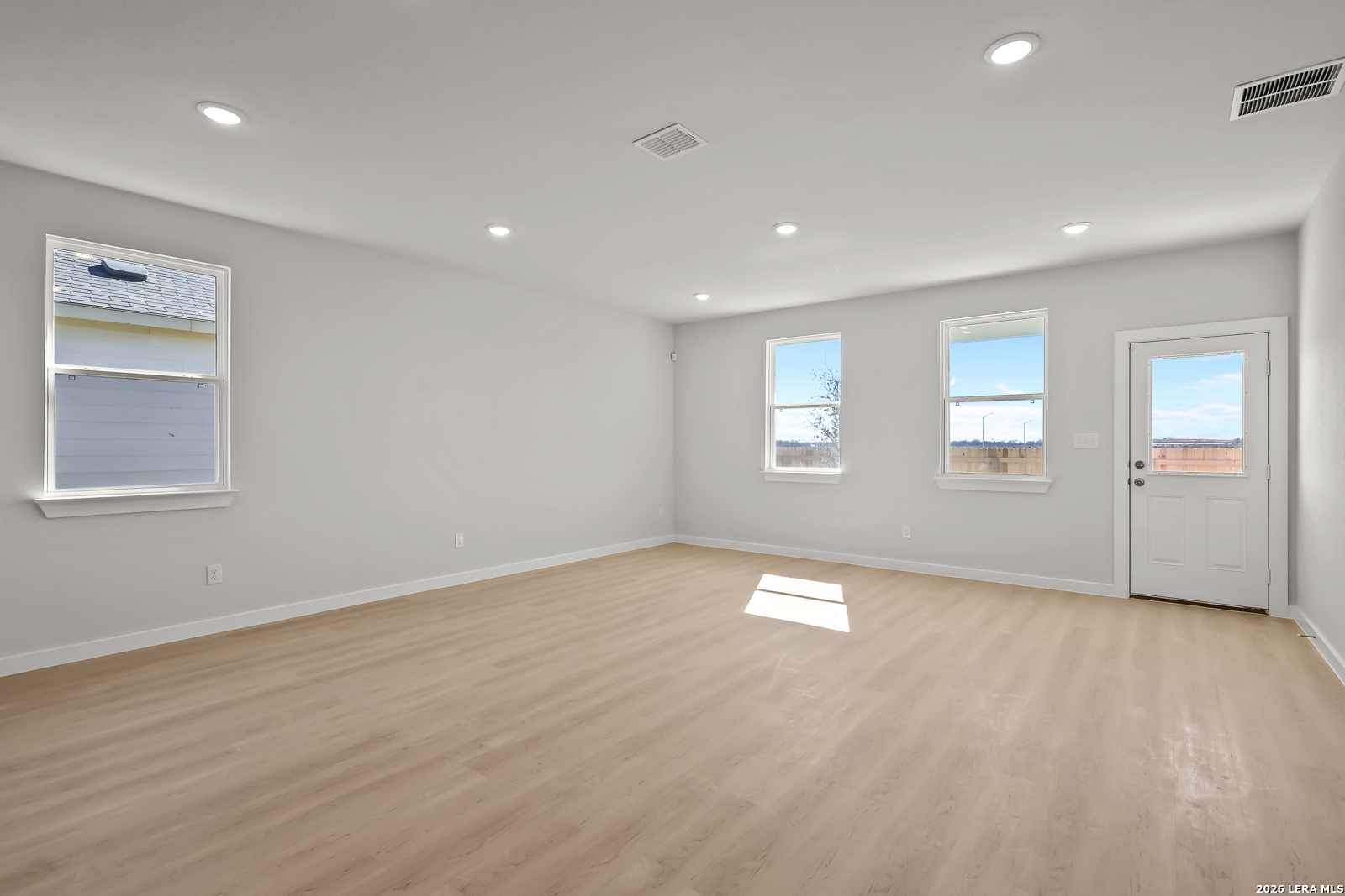8420 Rocket View San Antonio TX 78263