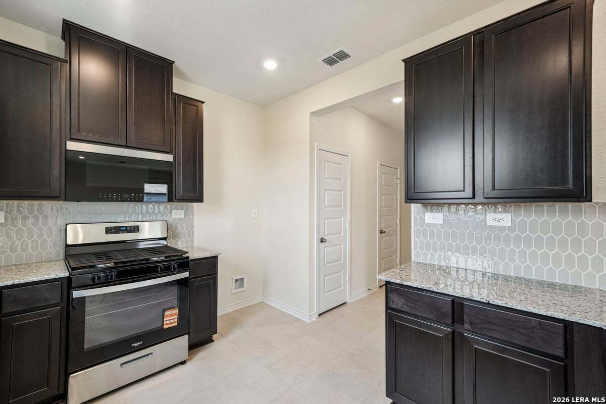 10018 Jagger Avenue Converse TX 78109
