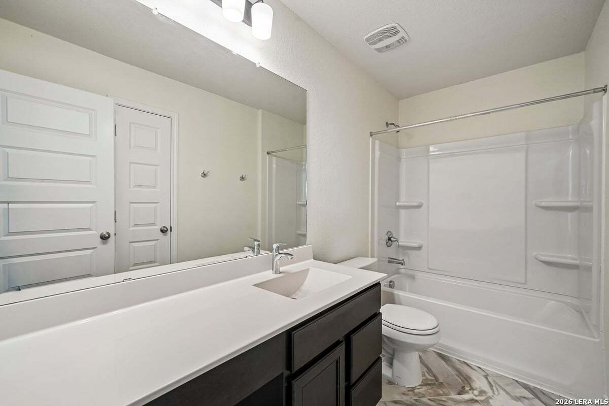 10018 Jagger Avenue Converse TX 78109