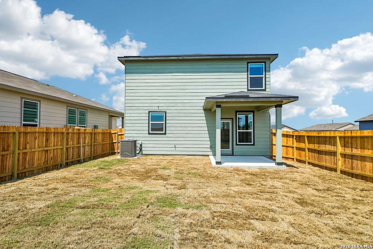 10018 Jagger Avenue Converse TX 78109