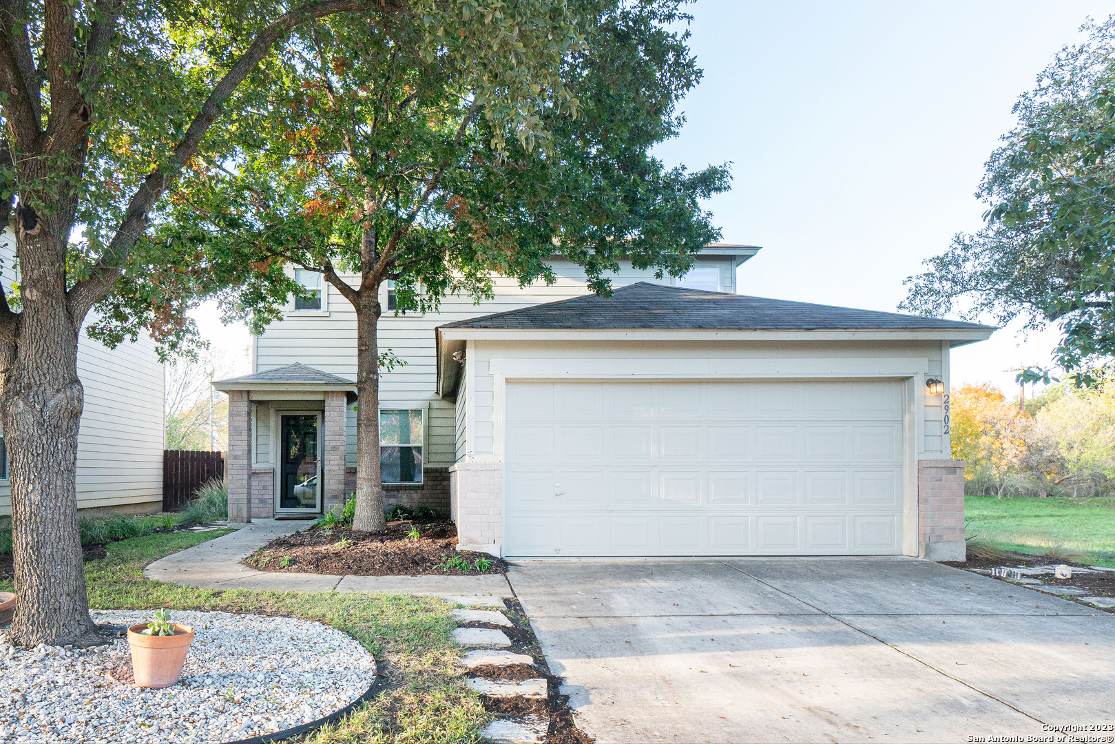 2902 Bandbury Oak San Antonio TX 78247