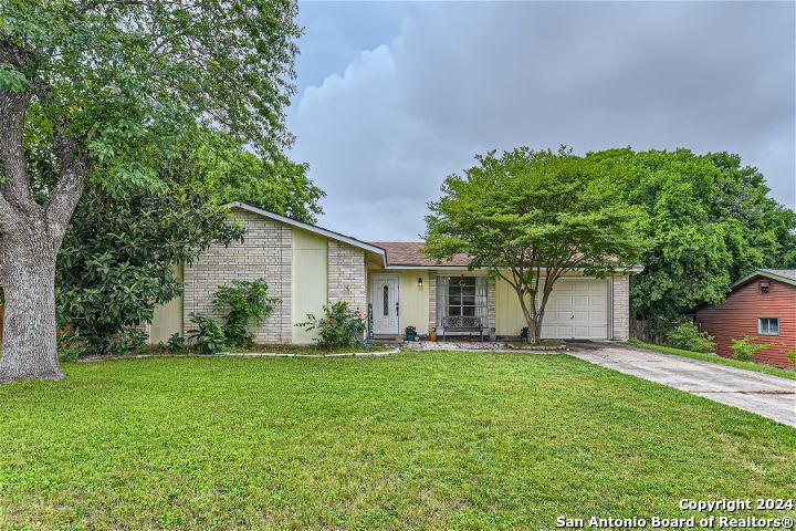 12213 Lucky Oaks Street Live Oak TX 78233
