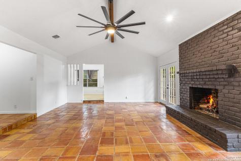 14102 Red Maple San Antonio TX 78247
