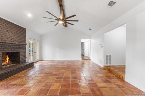 14102 Red Maple San Antonio TX 78247