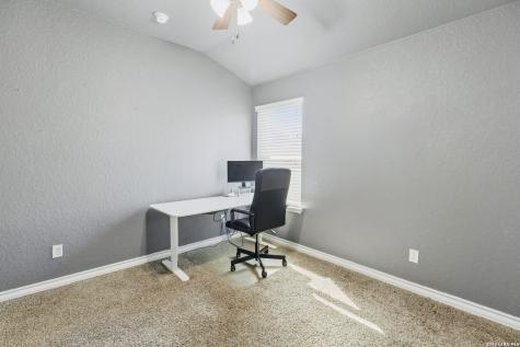 512 Saddle Pass Cibolo TX 78108