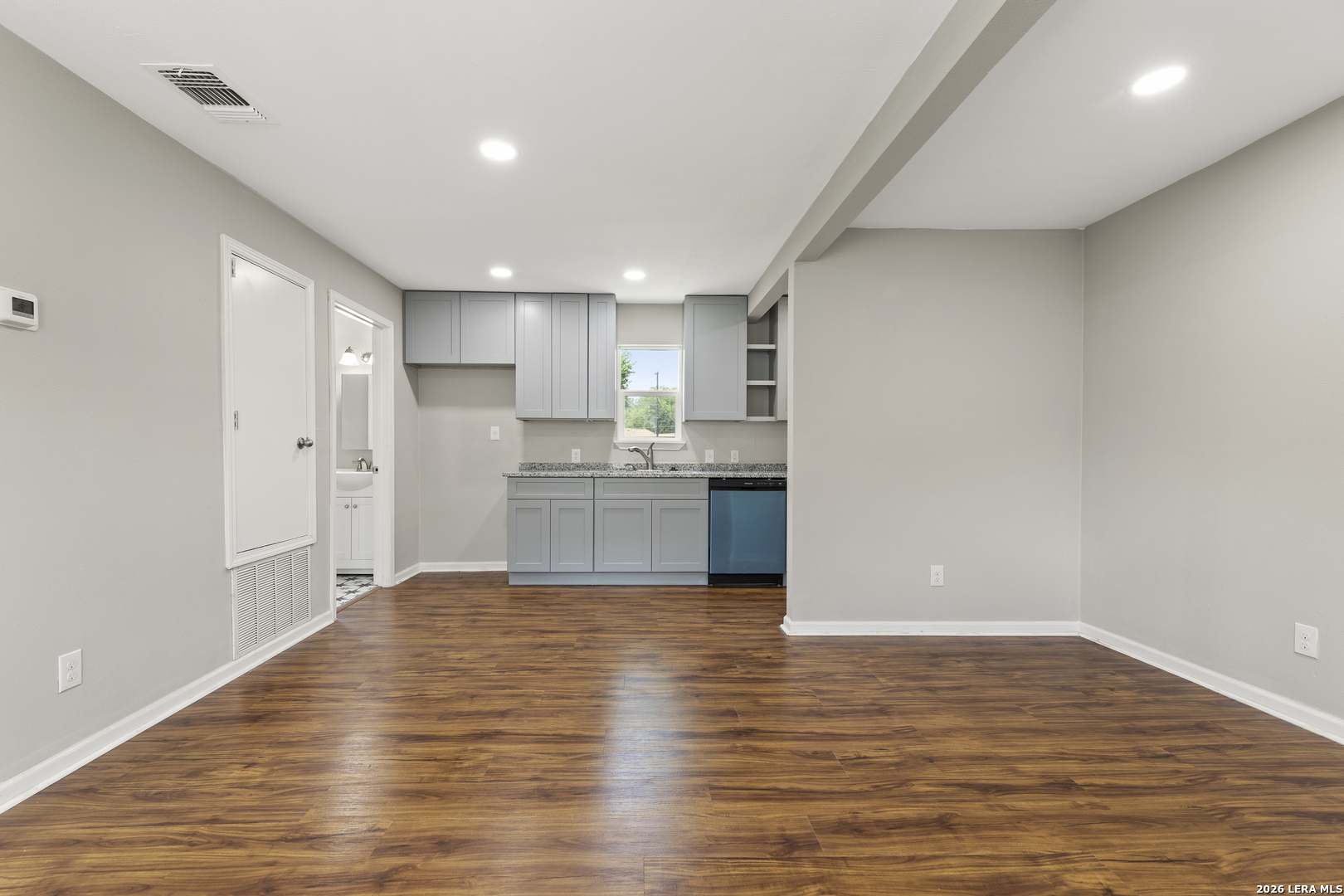 219 Finton San Antonio TX 78204