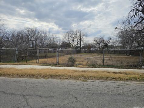 7519 Shetland Drive San Antonio TX 78223