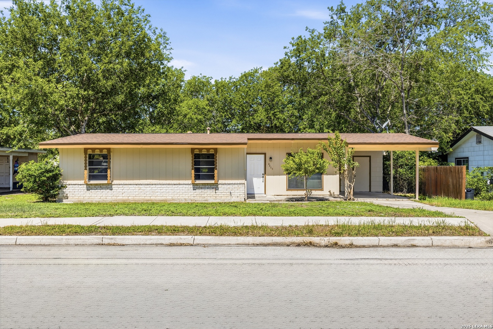4863 Castle Shield San Antonio TX 78218