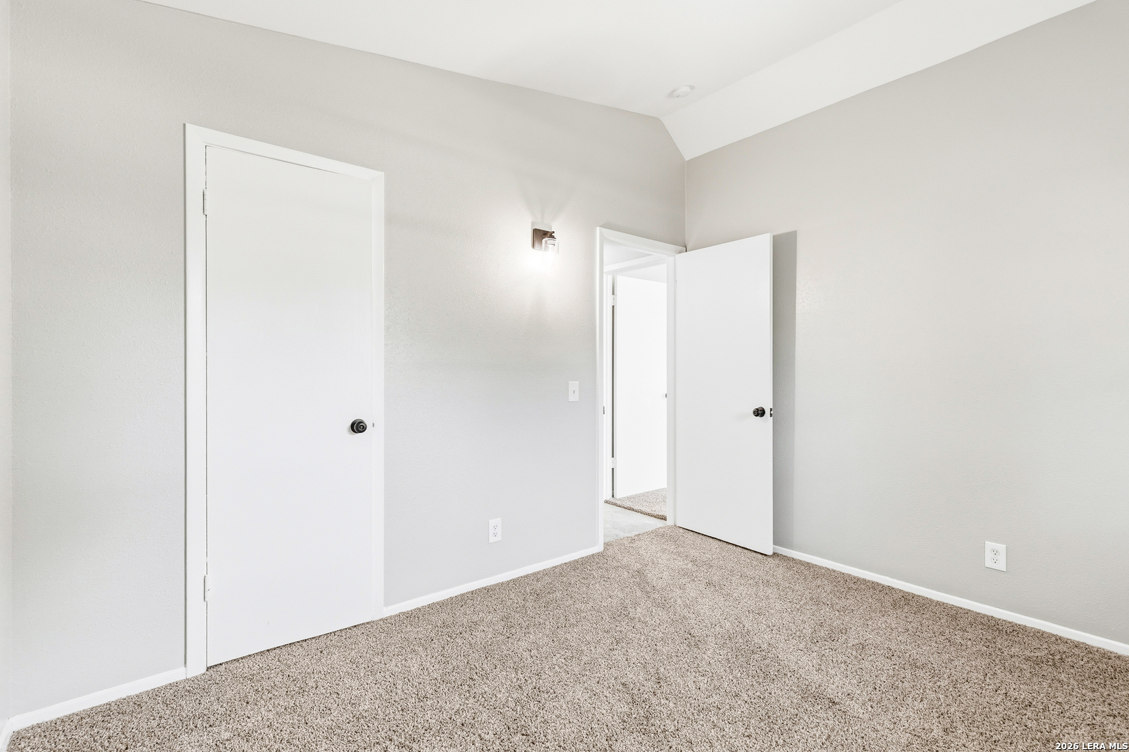 4863 Castle Shield San Antonio TX 78218