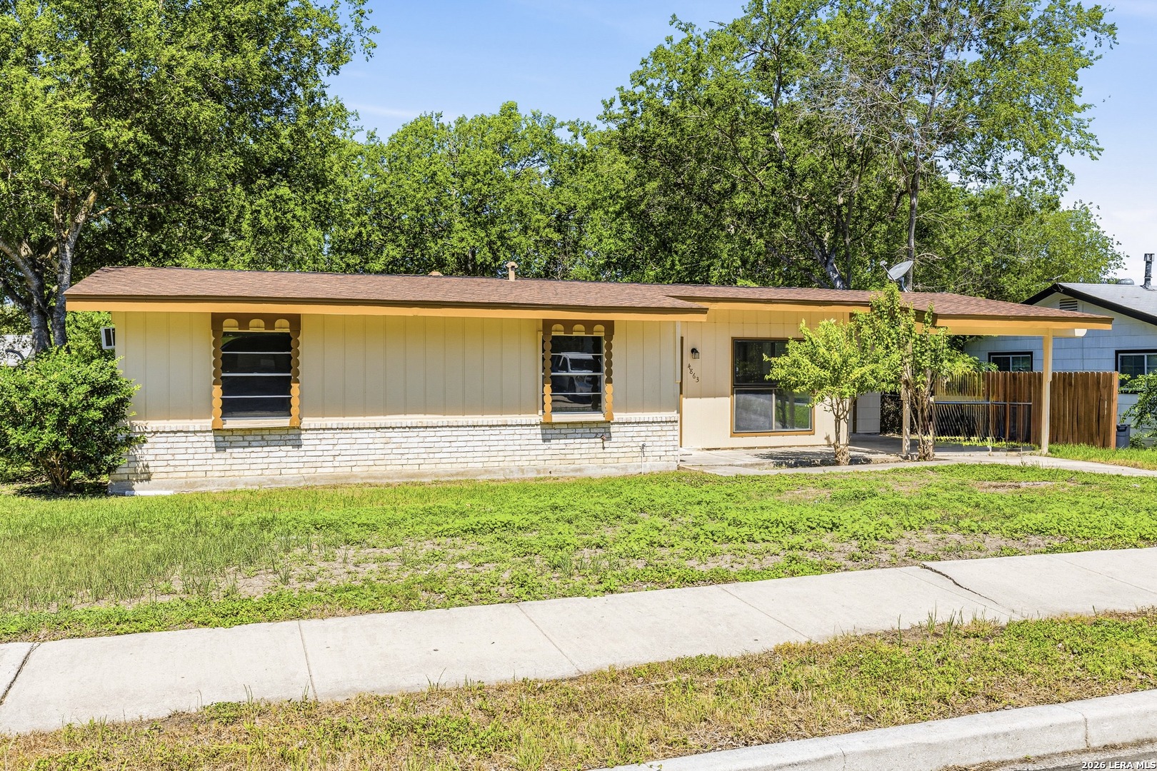 4863 Castle Shield San Antonio TX 78218