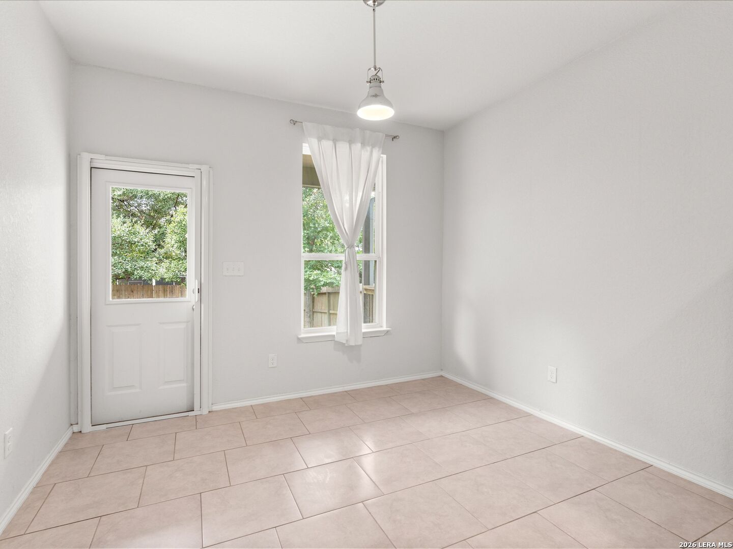 27337 Emilie Canyon San Antonio TX 78260