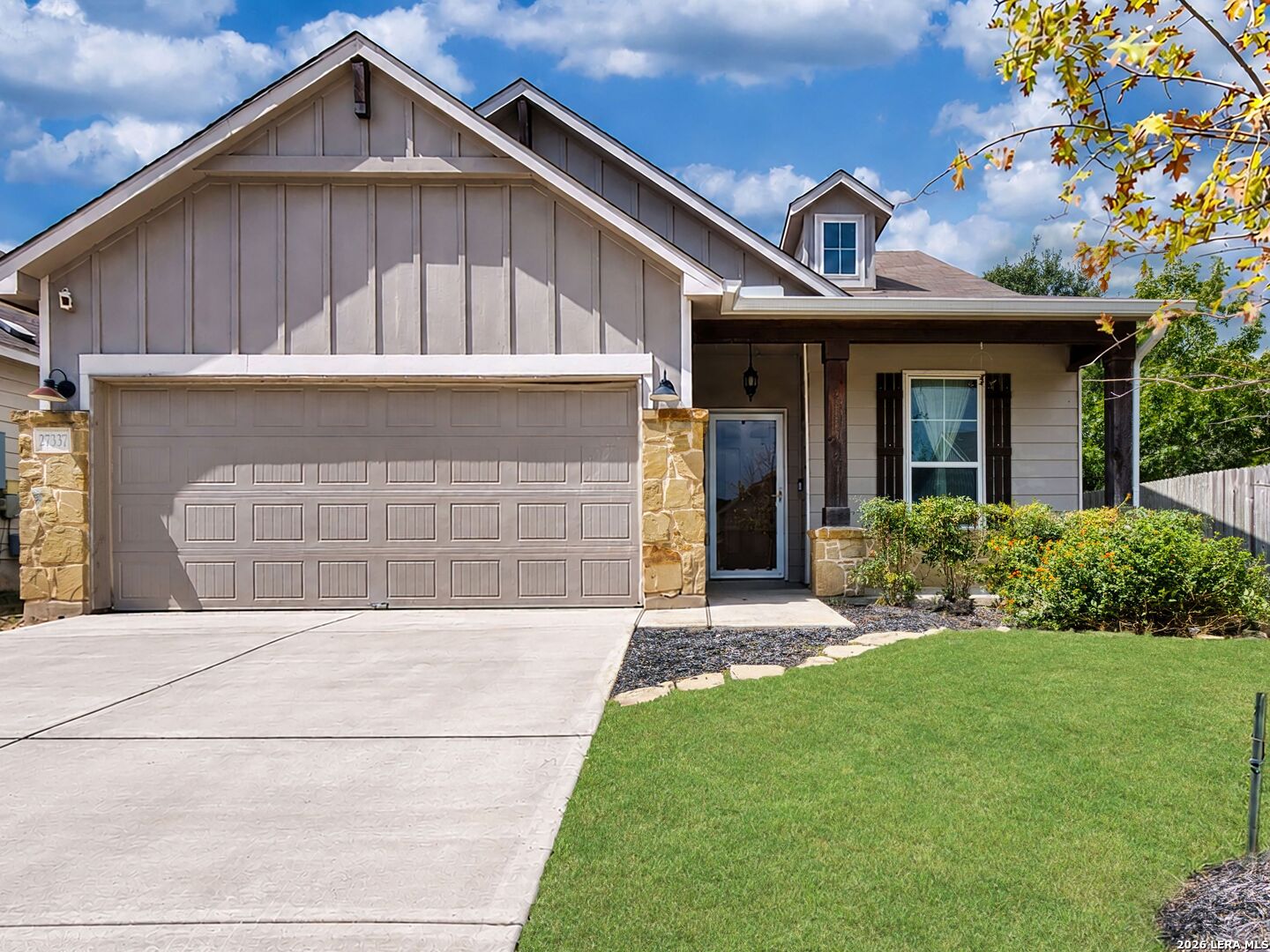 27337 Emilie Canyon San Antonio TX 78260