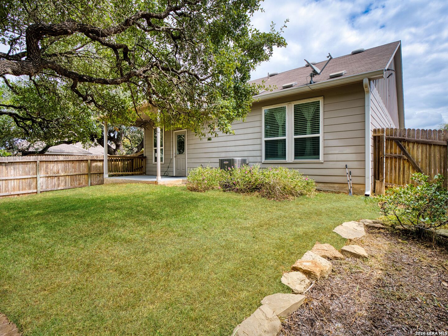 27337 Emilie Canyon San Antonio TX 78260