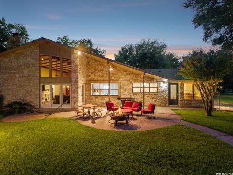 180 Wampum Way Seguin TX 78155