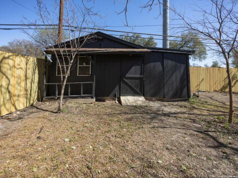 314 Weathercock Windcrest TX 78239