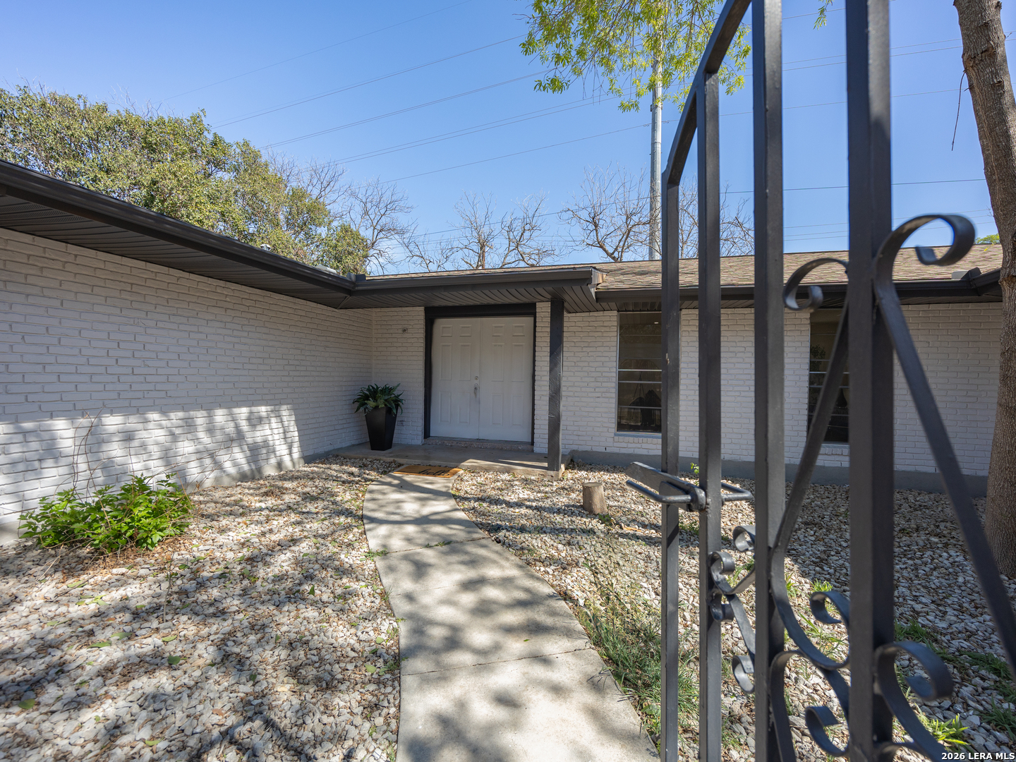 314 Weathercock Windcrest TX 78239