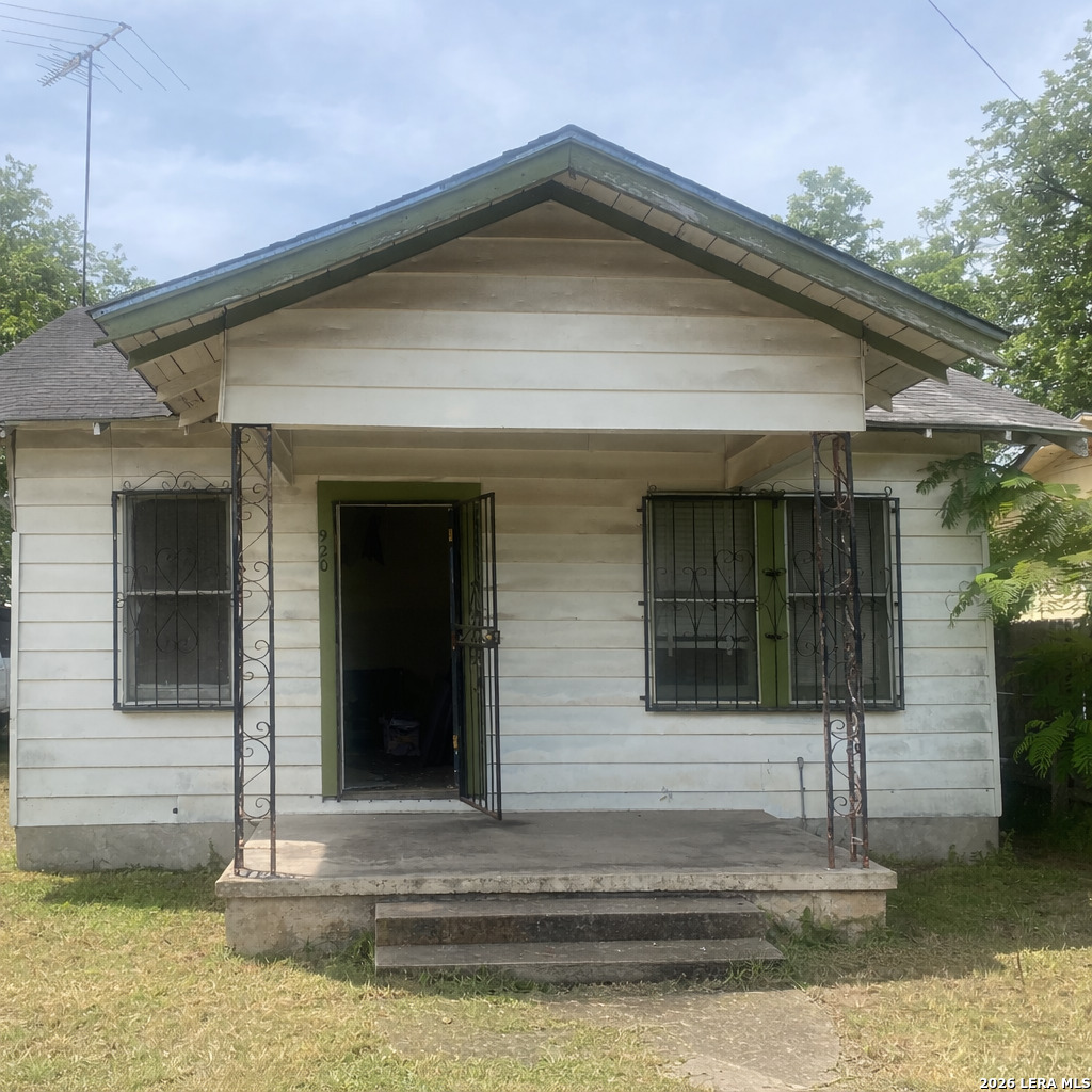 920 Saldana Street San Antonio TX 78225