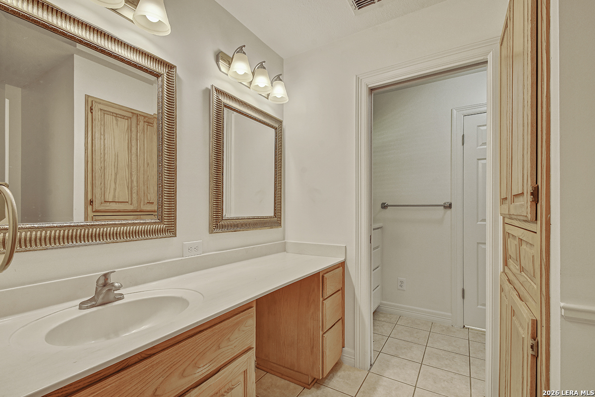 26246 High Timber Pass Street San Antonio TX 78260