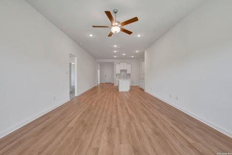 8626 Rucker Pond Trail San Antonio TX 78252