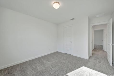 8626 Rucker Pond Trail San Antonio TX 78252