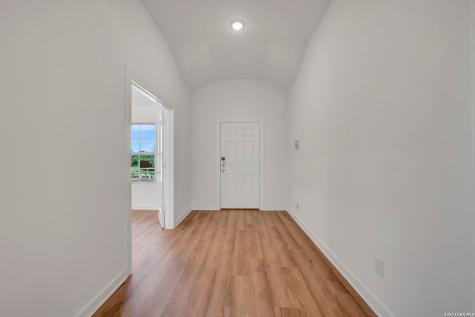 8626 Rucker Pond Trail San Antonio TX 78252