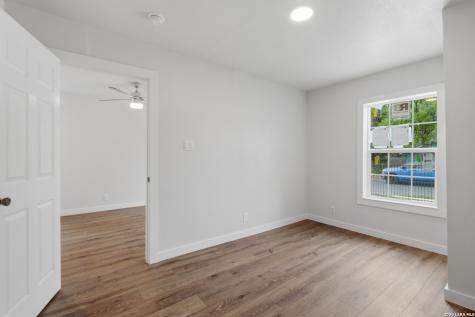 2913 Tampico San Antonio TX 78207
