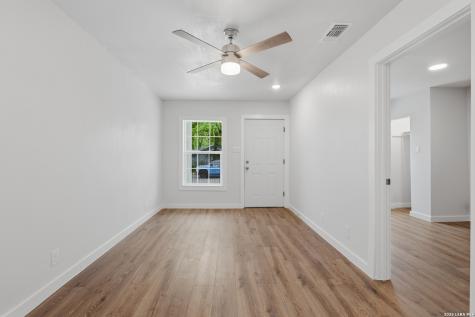 2913 Tampico San Antonio TX 78207