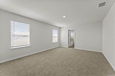5621 Hartley Home San Antonio TX 78245
