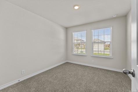 5621 Hartley Home San Antonio TX 78245