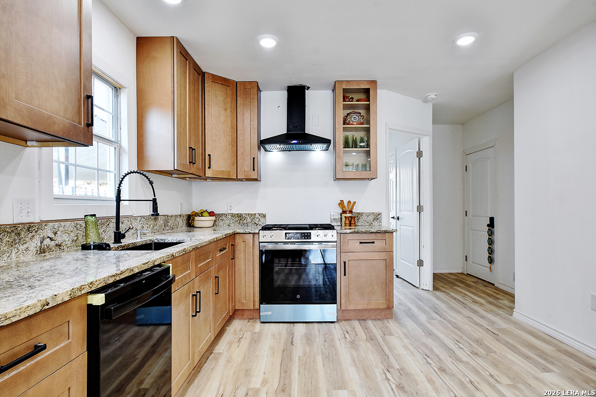 2105 Pasadena San Antonio TX 78201