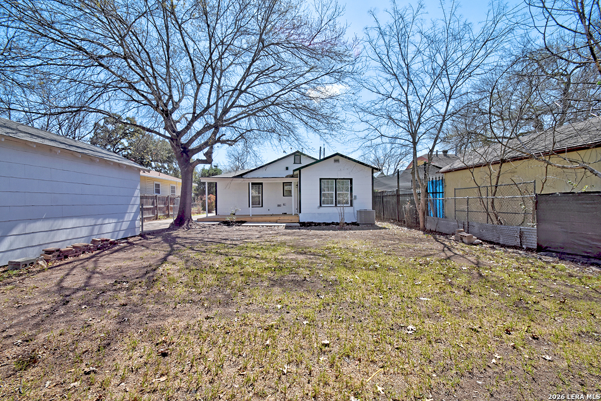 2105 Pasadena San Antonio TX 78201