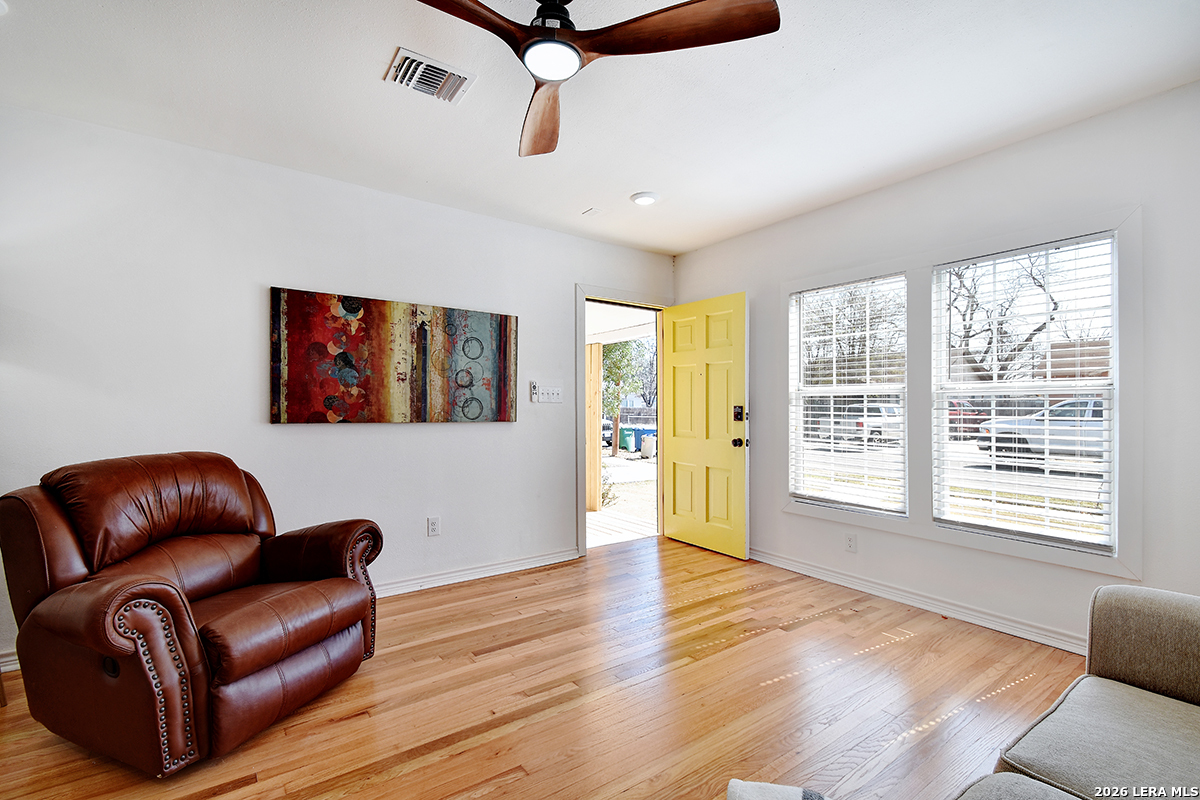 2105 Pasadena San Antonio TX 78201