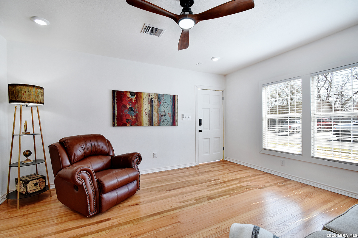 2105 Pasadena San Antonio TX 78201