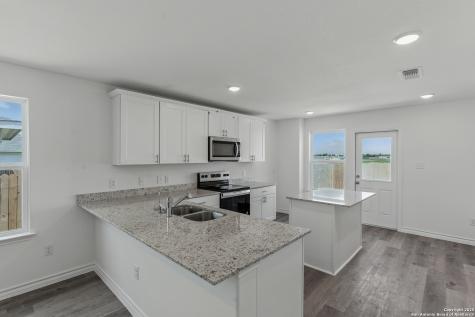 963 Bluegrass Point New Braunfels TX 78130