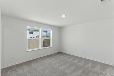 963 Bluegrass Point New Braunfels TX 78130