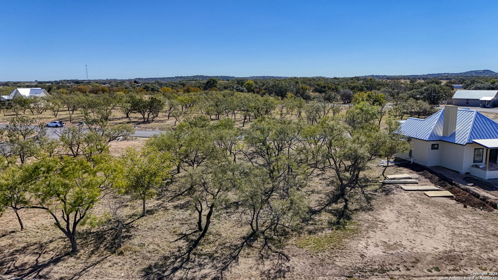 77 Arch Ray Loop Fredericksburg TX 78624