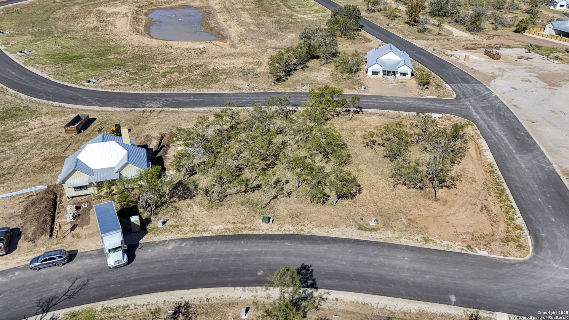 77 Arch Ray Loop Fredericksburg TX 78624