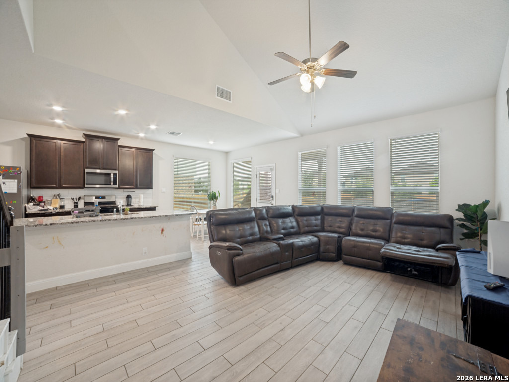 14042 Nolan Falls San Antonio TX 78253