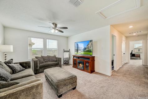 2426 Indian Forest San Antonio TX 78244