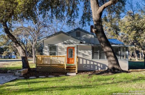 210 E. 2nd Street Camp Wood TX 78833