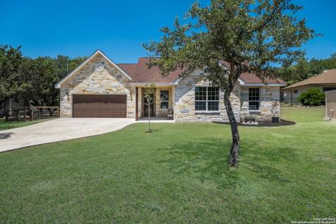 1802 Rustic Oak Lane Spring Branch TX 78070