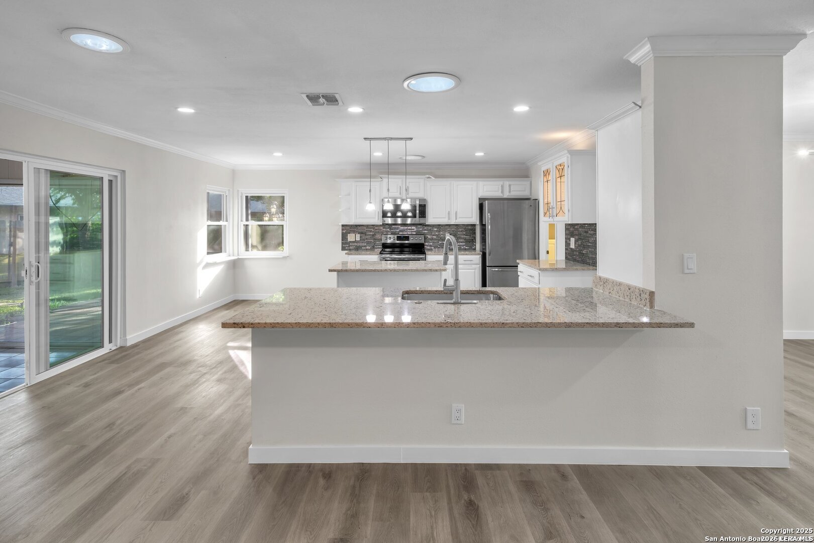 6850 Agua Calientes San Antonio TX 78239