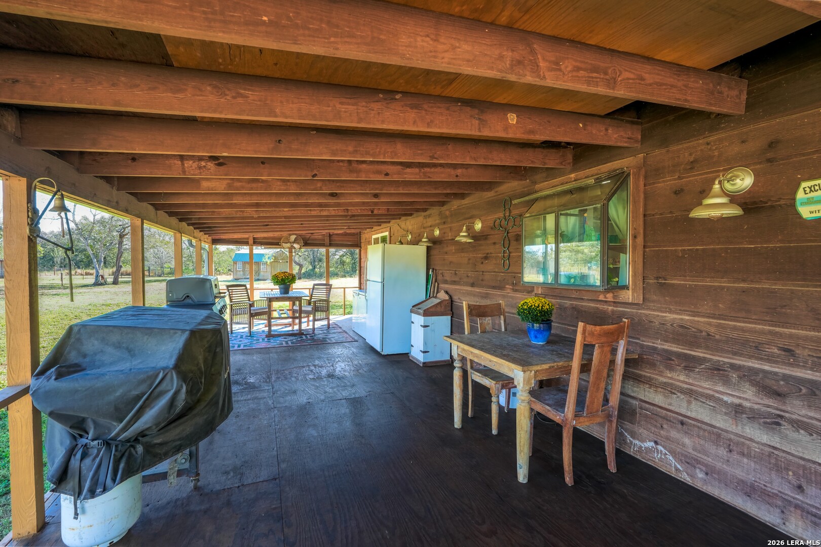 594 Sleepy Meadow Nixon TX 78140