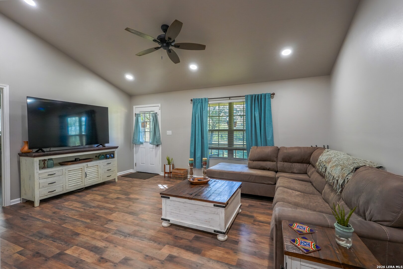 594 Sleepy Meadow Nixon TX 78140
